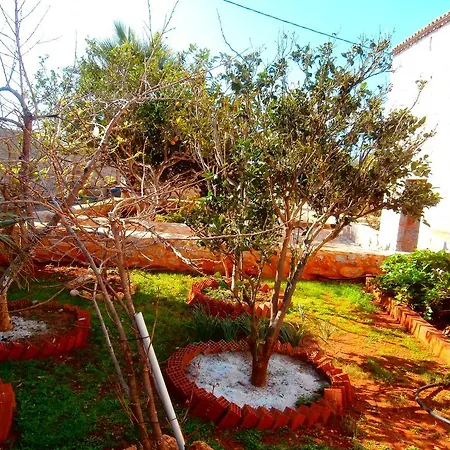 Pirgoi Edem Gasthuis Pírgos Dhiroú