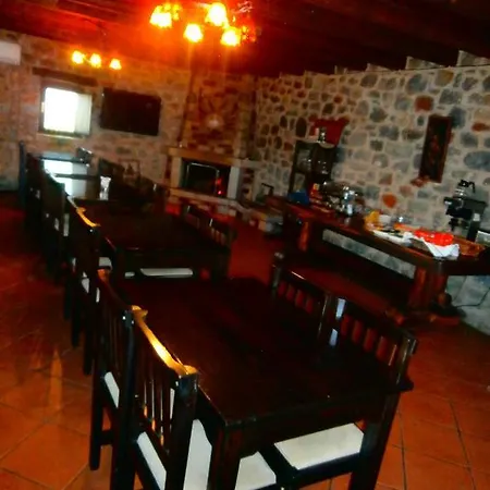 Guest house Pirgoi Edem 4*