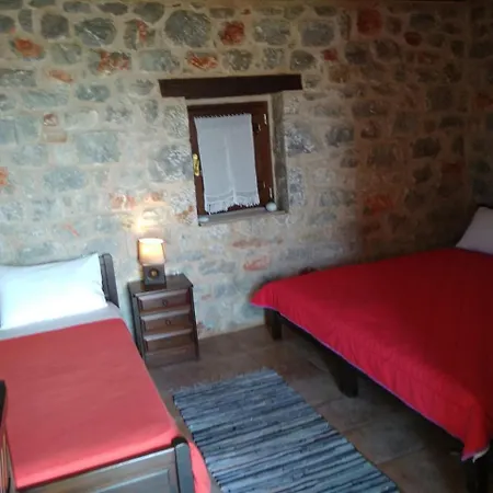 Pirgoi Edem 4* Pírgos Dhiroú