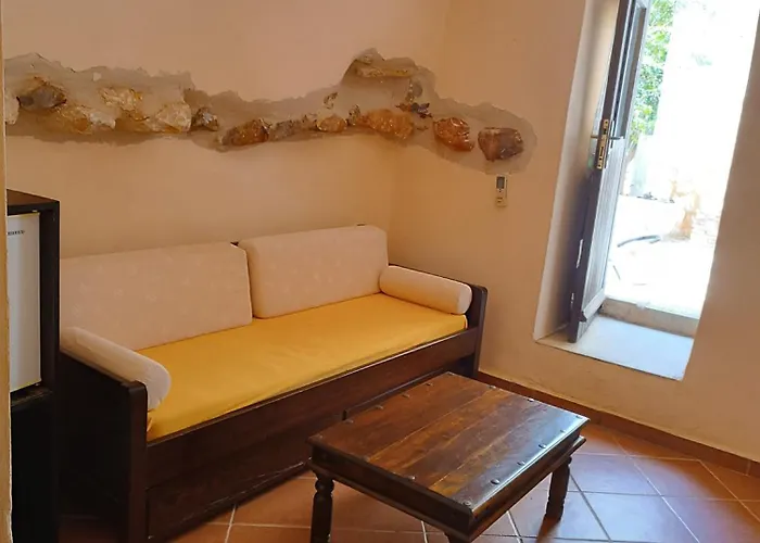 Gasthuis Pirgoi Edem