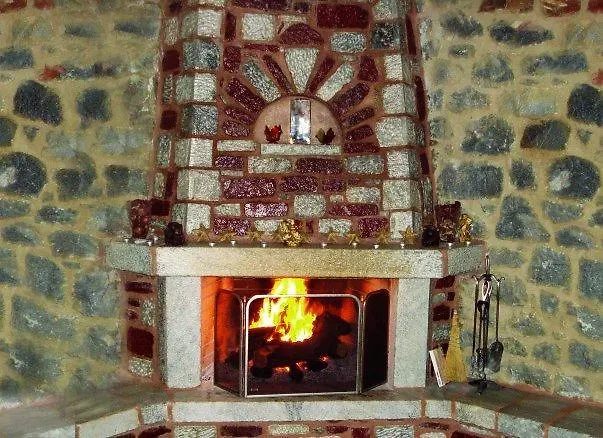 Pirgoi Edem Konukevi