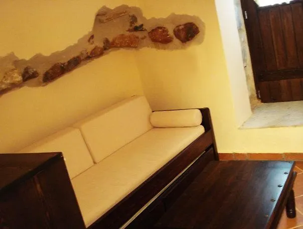 Gasthuis Pirgoi Edem 4*